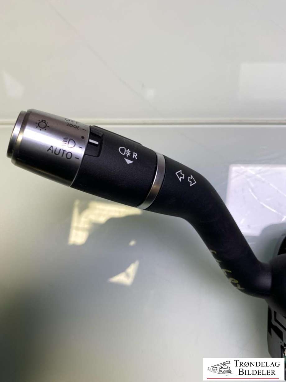 Bryter combi til Jaguar I-PACE 2018-->>  (J9D313N064DF|)