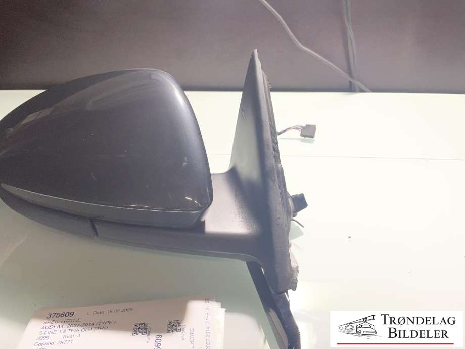 Speil høyre til Audi A4 2007-2014 (Type IV) (B8) (B8) (8K1857410E 01C|4F0857536AE|6-KABLER)