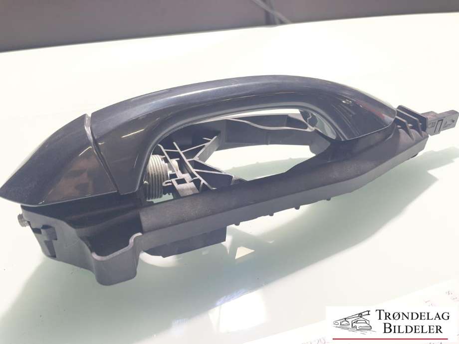Dørhåndtak utv venstre bak til Audi A4 2007-2014 (Type IV) (B8) (B8) (8T0 837 205 A|)