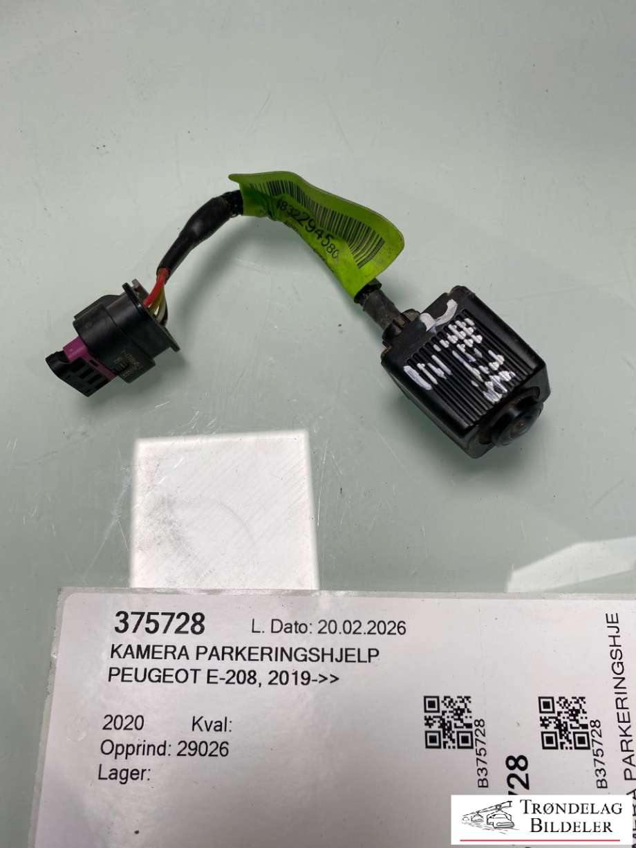 Kamera parkeringshjelp til Peugeot e-208, 2019-->>  (98 322 945 80)