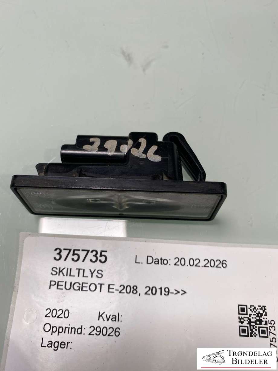 Skiltlys til Peugeot e-208 2019-->>  (9815225980|)