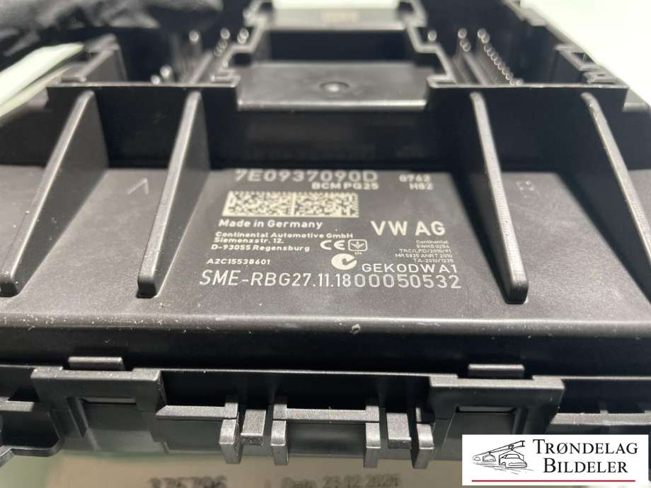 Styreenhet comfort (BCM) til VW Transporter / Caravelle 2019-->> (T6.1) (T6.1) (7E0937090D|7E0 937 090 D  03Q|)