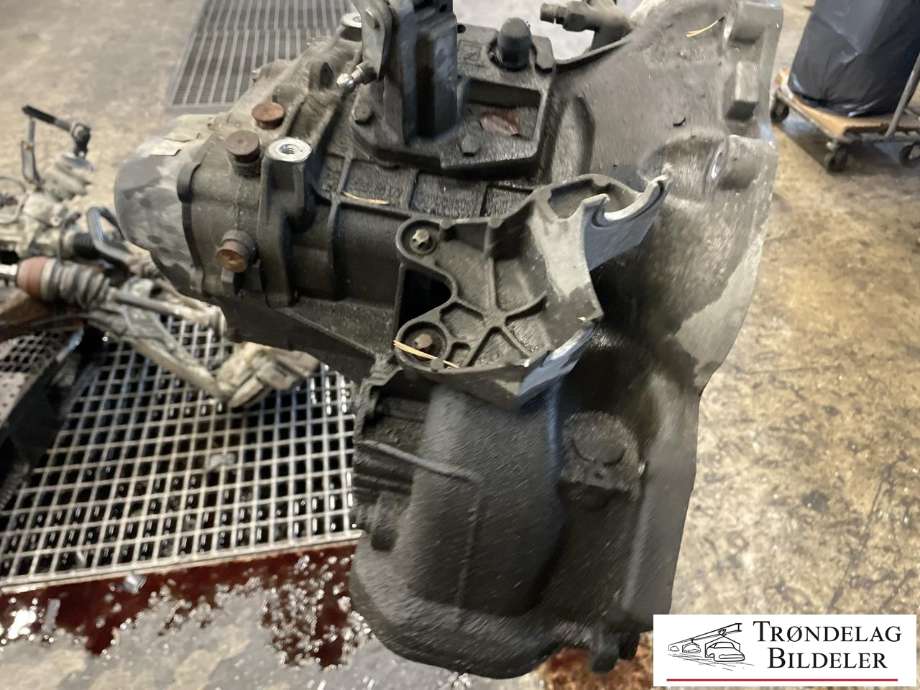 Girkasse manuell til Opel Astra J 2010-2015  (24578950|24579758|)