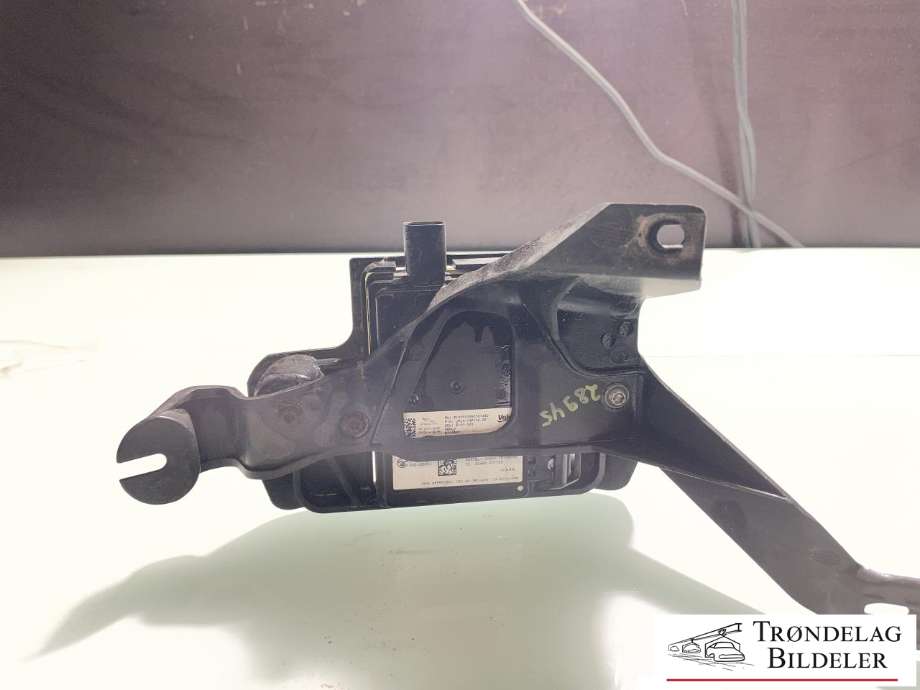 Sensor blindsone til Jaguar I-PACE 2018-->>  (JPLA-14F152-AD|)
