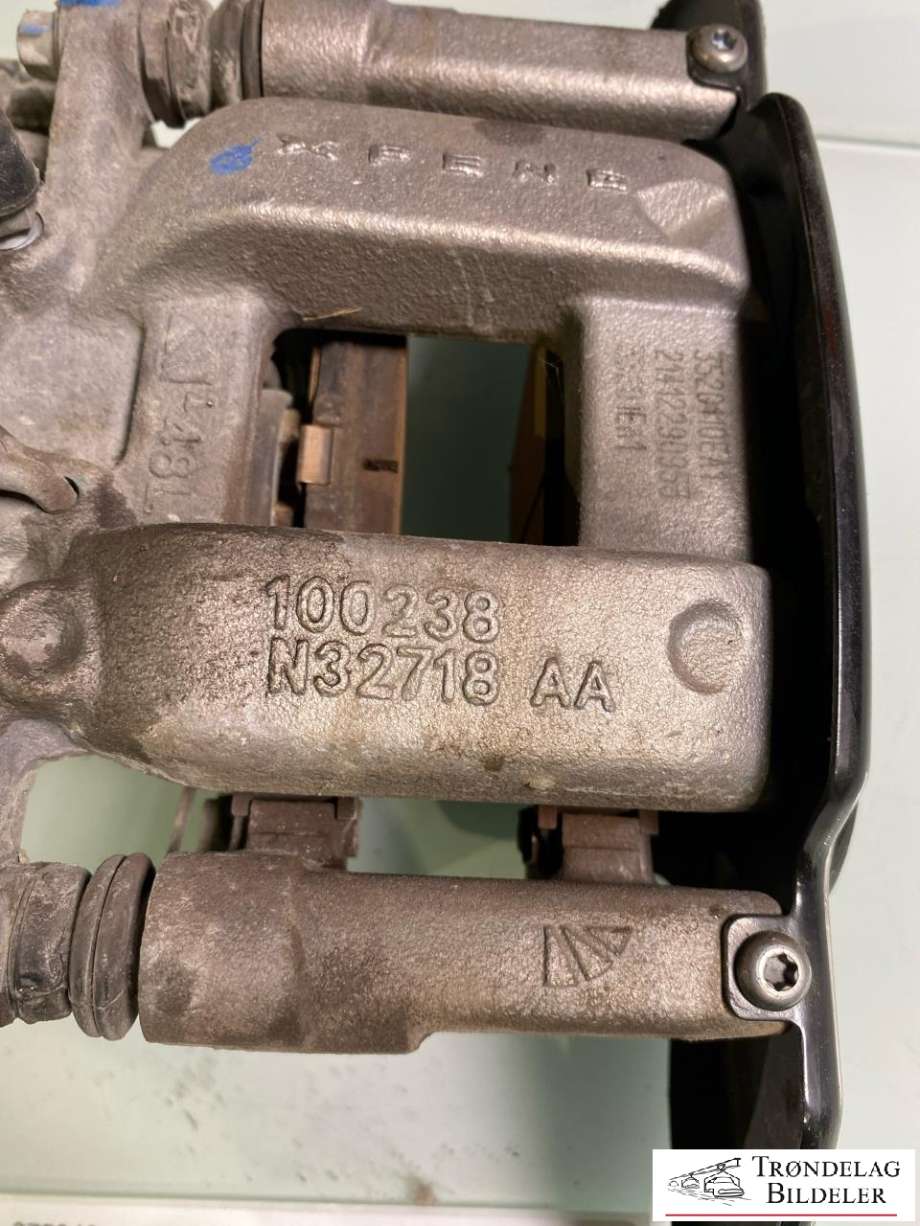 Bremsecaliper venstre bak, elektrisk til XPeng G9 2023-->>  (3520110EA1|)