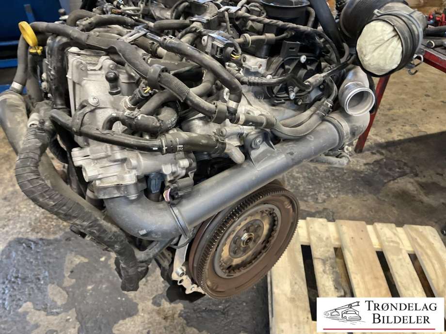 Motor diesel til Škoda Superb 2015-->> (Type III) (04L 100 034 P|04L 100 090 H|DCX)
