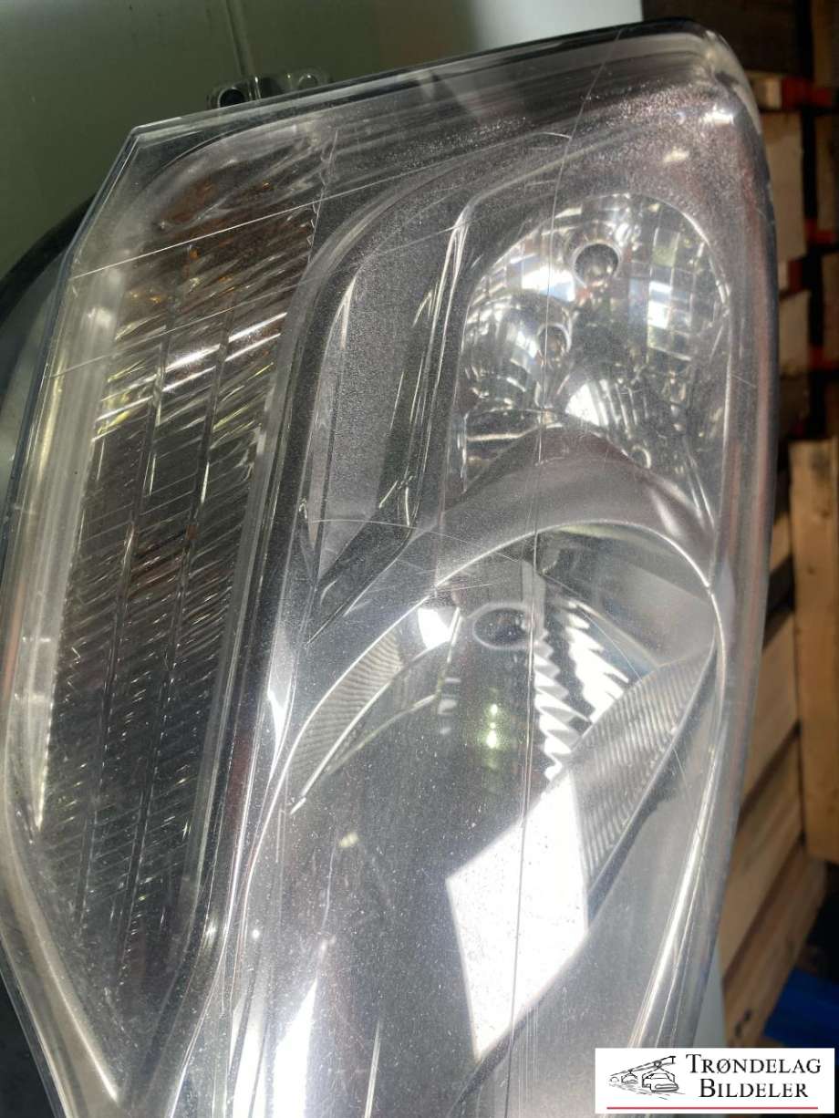Frontlykt høyre halogen til Citroën Berlingo 2008-2015 (Type II, Fase 1)  (6206K6|89318049|)