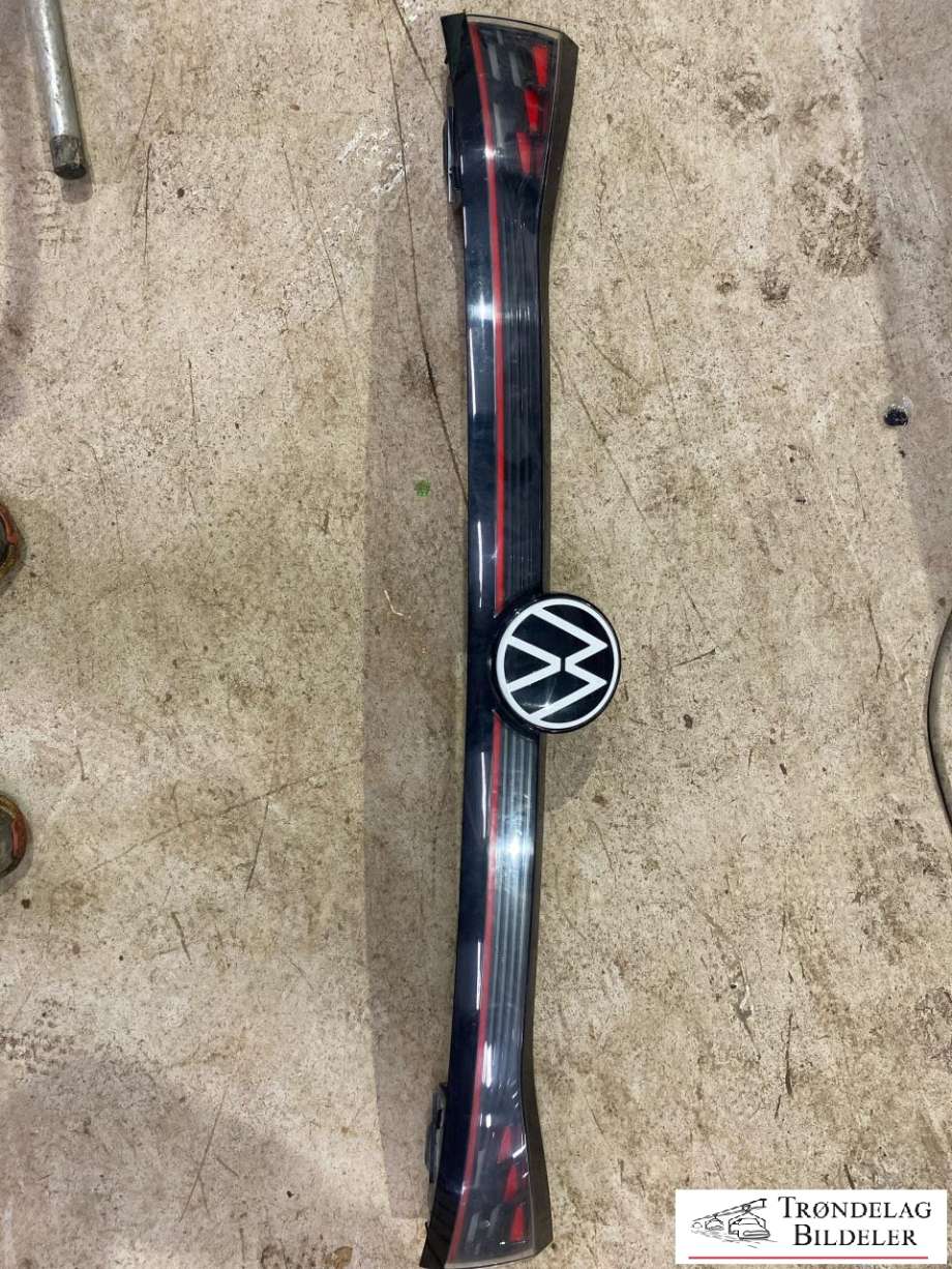 Baklykt midtre til VW ID.4 2020-->> (11A 945 276 D|)