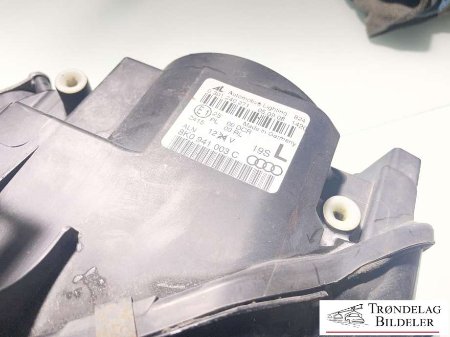 Frontlykt venstre xenon til Audi A4 2007-2014 (Type IV) (B8) (B8) (8K0941003C|8K0941029AJ|8K0907472A|8K0941597E|301240271)