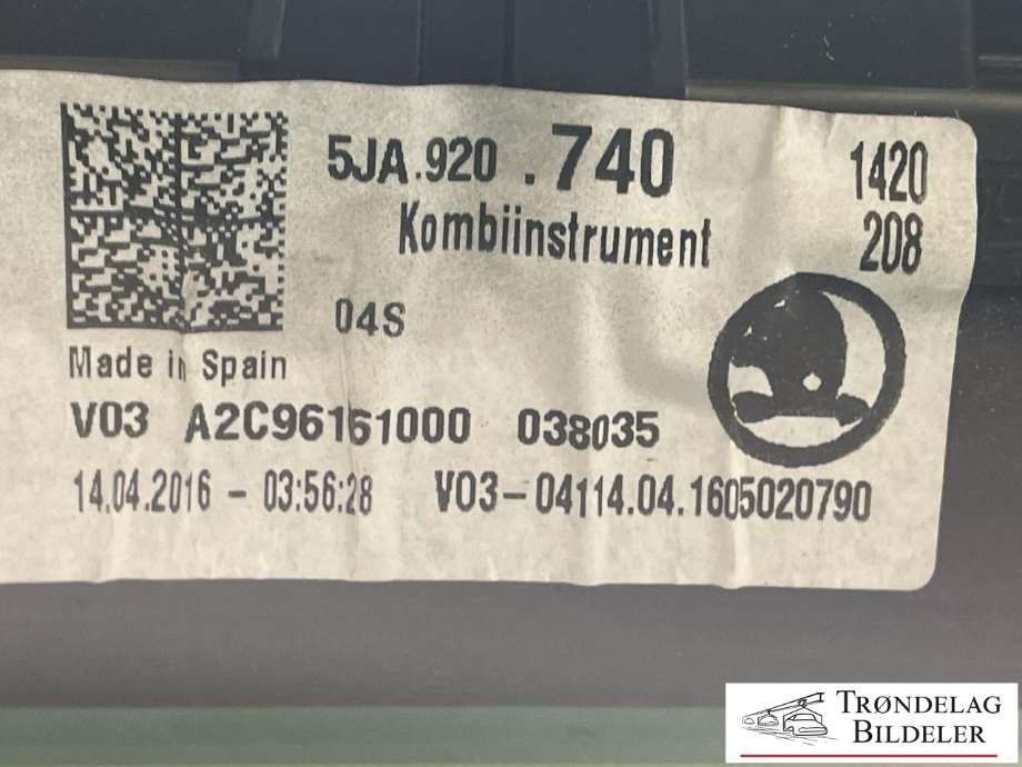 Instrumentpanel til Škoda Rapid 2012-2019  (5JB 857 053 A|5JA 920 740|)