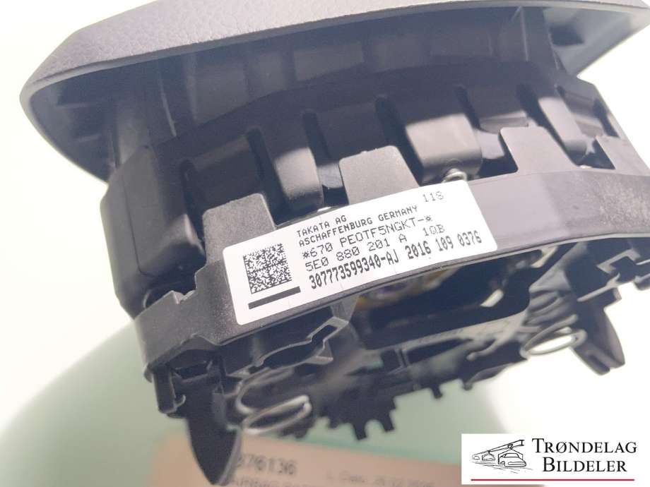 Airbag rattpute til Škoda Rapid 2012-2019  (5E0 880 201 A|)