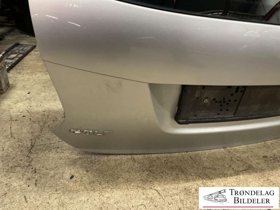 Bakluke stasjonsvogn til VW Golf VI 2008-2012  (1K9827025B|1K9845051F|)