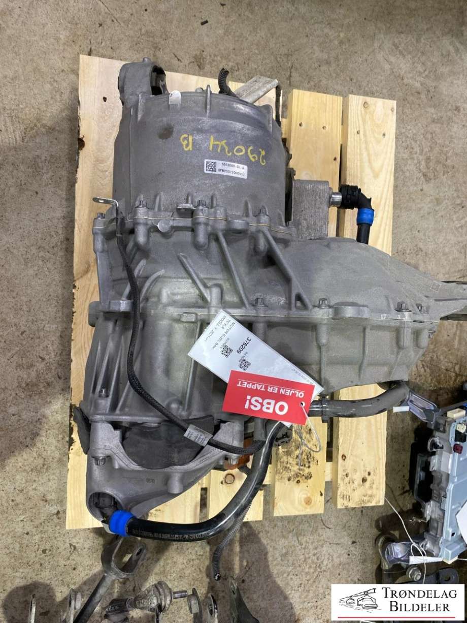 Motor elbil bak til Tesla Model Y 2024-->> (Type II)  (1663000-DL-A|)