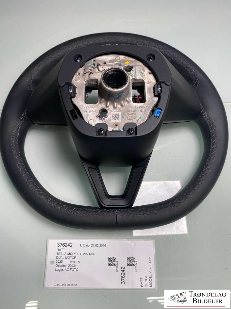 Ratt til Tesla Model Y 2024-->> (Type II) (2003660-EU-E|)