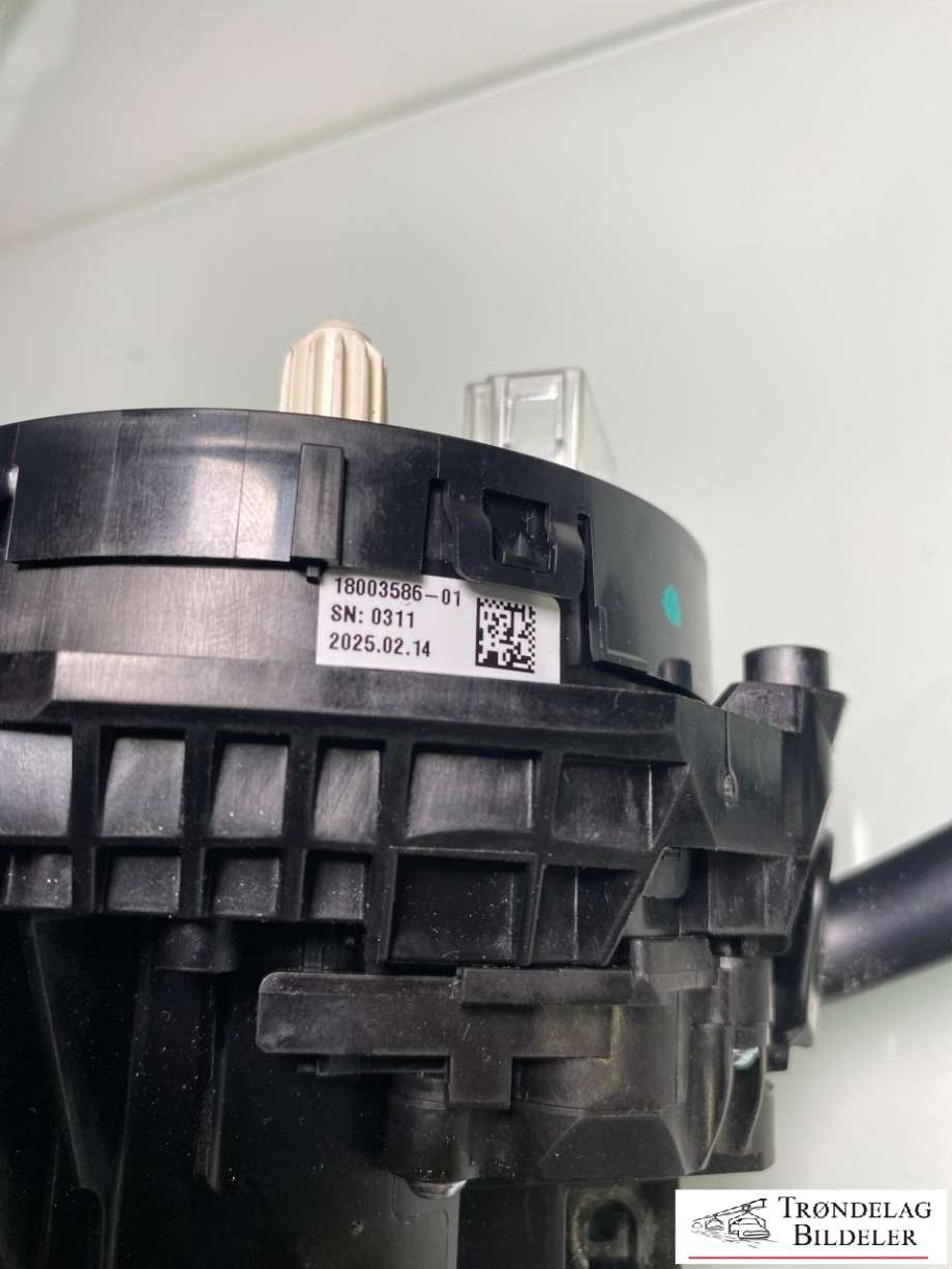 Airbag slepering til Tesla Model Y 2024-->> (Type II)  (2072998-00-B|)
