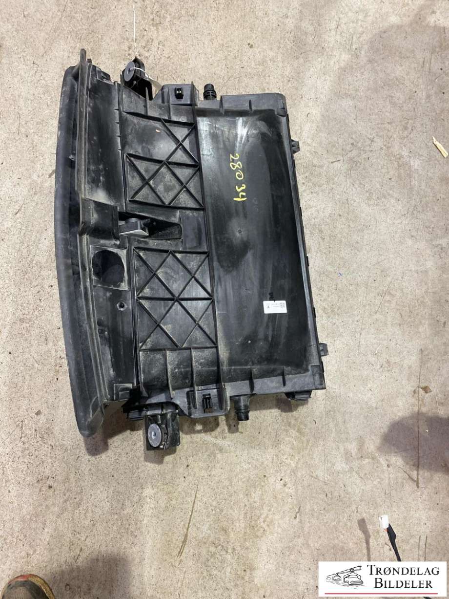 Radiatorpakke til Tesla Model Y 2024-->> (Type II)  