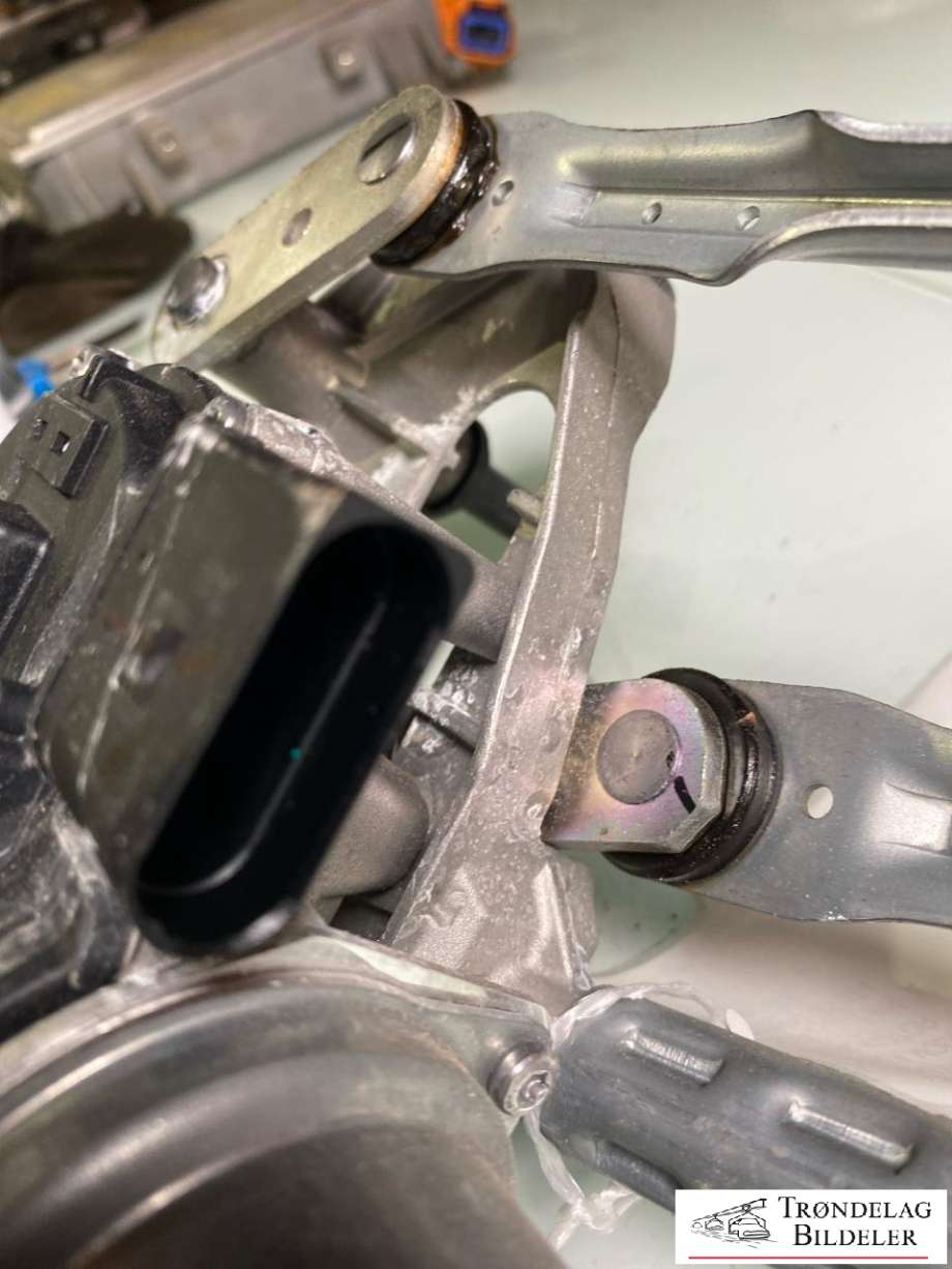 Viskermotor frontrute komplett m/overføring til Tesla Model Y 2024-->> (Type II)  