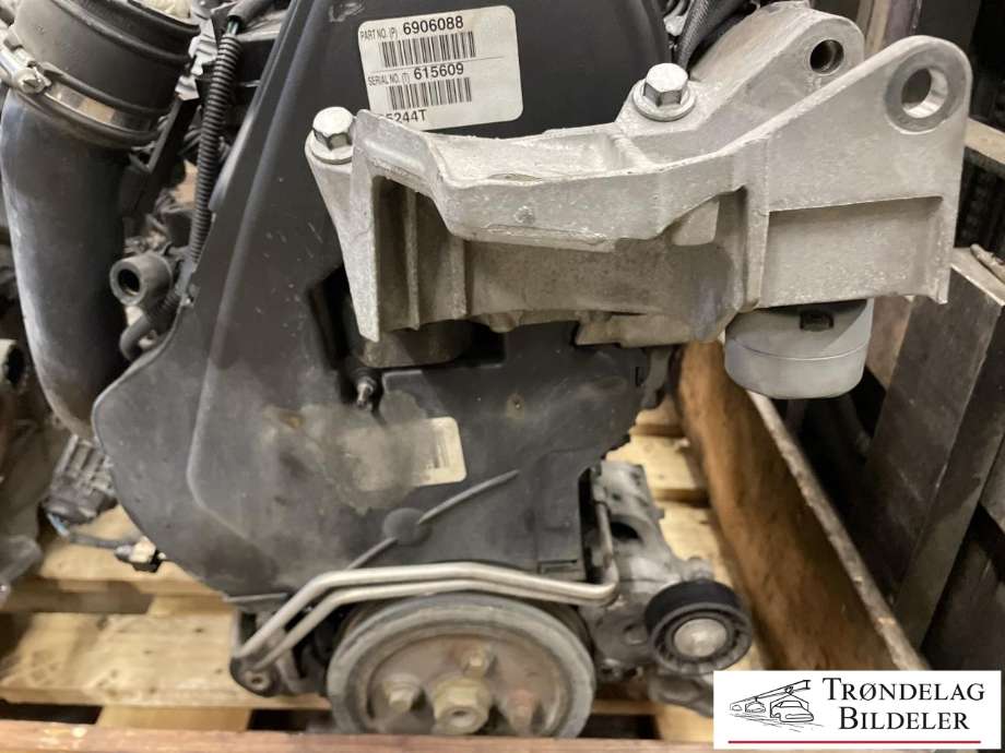 Motor diesel til Volvo V70 2007-2013 (Type III, Fase 1)  (36050451|6901026|6901157|6906006|6906007|6906014|6906015|6906016|6906023|6906088|6906090|6906105|D5244T4/T5)