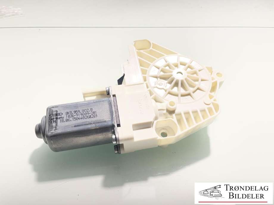 Ruteheis, kun motor, høyre foran til Audi A6, Allroad 2015-2019 (Type III, Fase 2) (C7) (C7) (8K0959802B|)