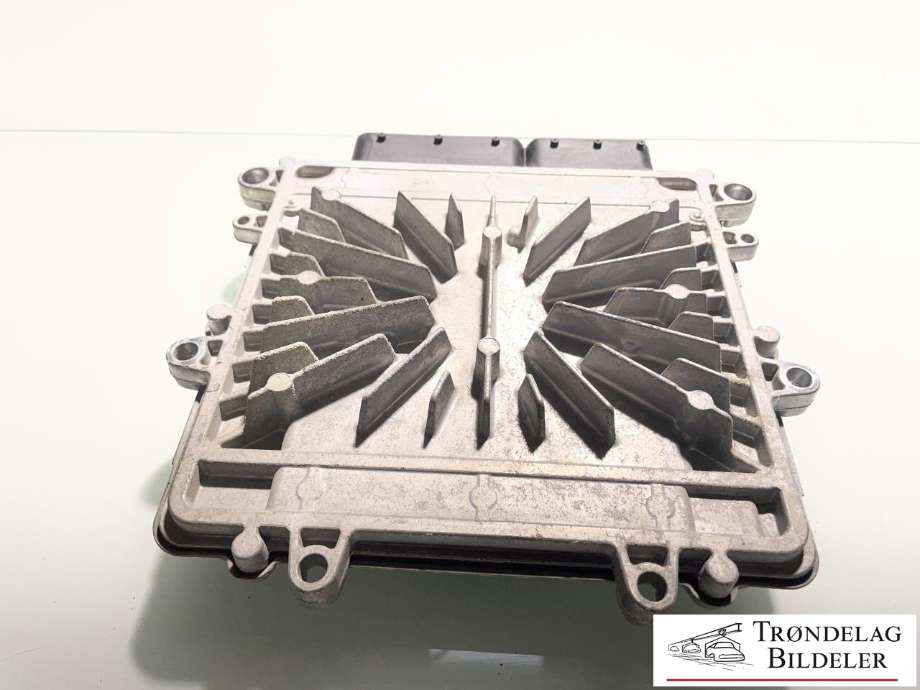 Styreenhet motor til Volvo V70 2007-2013 (Type III, Fase 1) (31272462|281012765|36002596)
