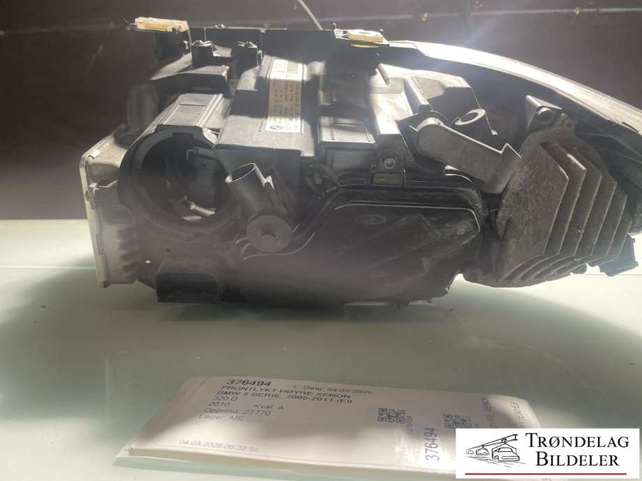 Frontlykt høyre xenon til BMW 3-Serie 2005-2011 (E90/E91/E92/E93) (E90/E91/E92/E93) (63117202584|7172536|63117318327|W003T19571|63117240248)