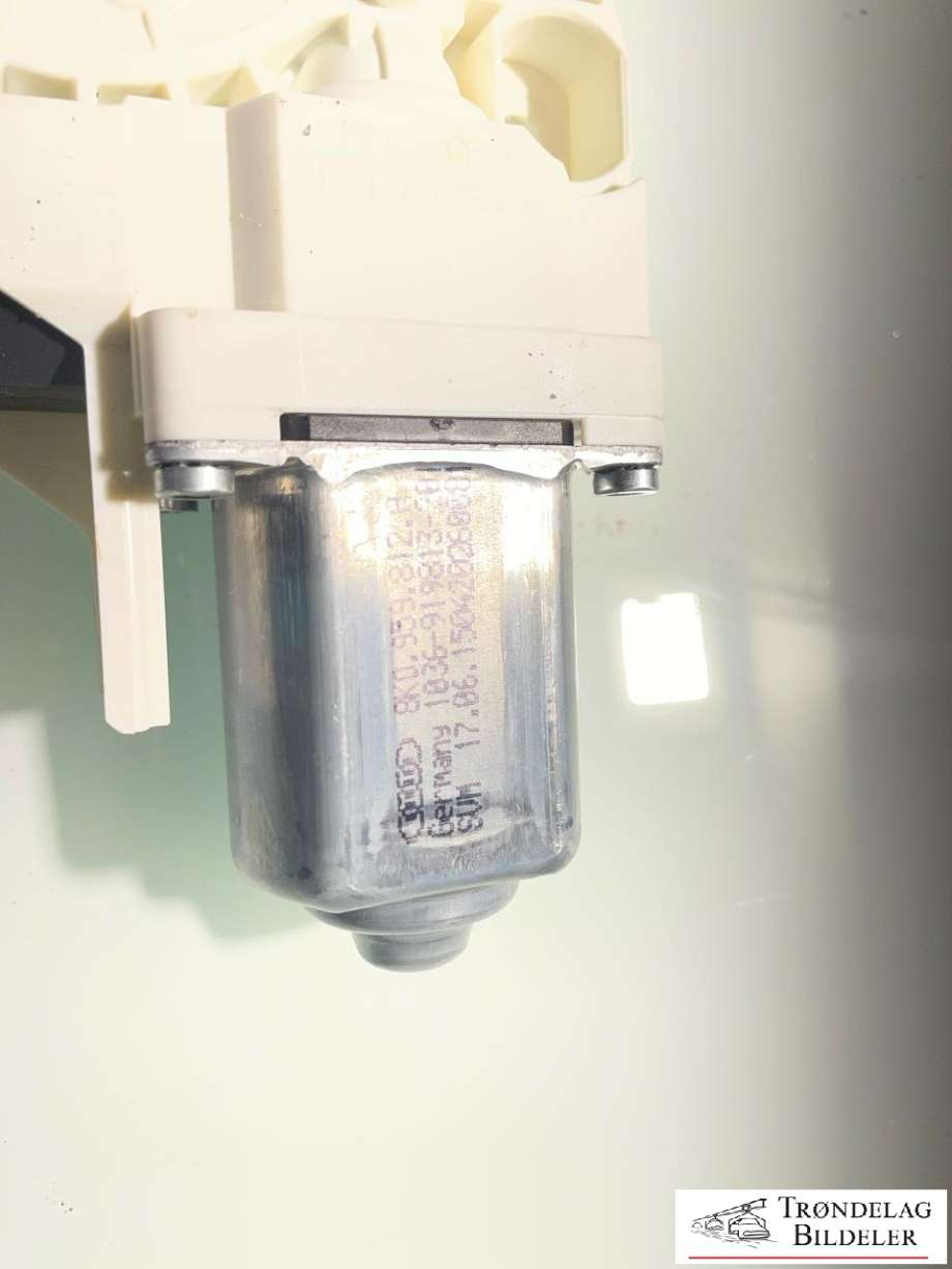 Ruteheis, kun motor, høyre bak til Audi A6, Allroad 2015-2019 (Type III, Fase 2) (C7) (C7) (8K0 959 811 A|)