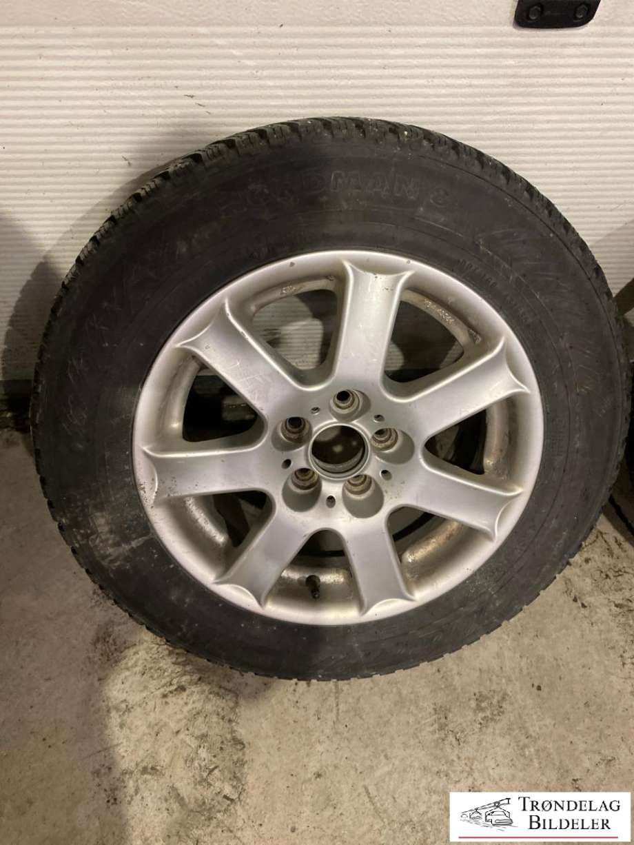 Hjulsett aluminium vinter til VW Golf IV 1998-2003  (NOKIAN TYRES|195/65-15| 95T 7X15| 5X112|/ET39/CB57|1MM|4|5MM MØNSTERDYBDE|PROD 36/2021)