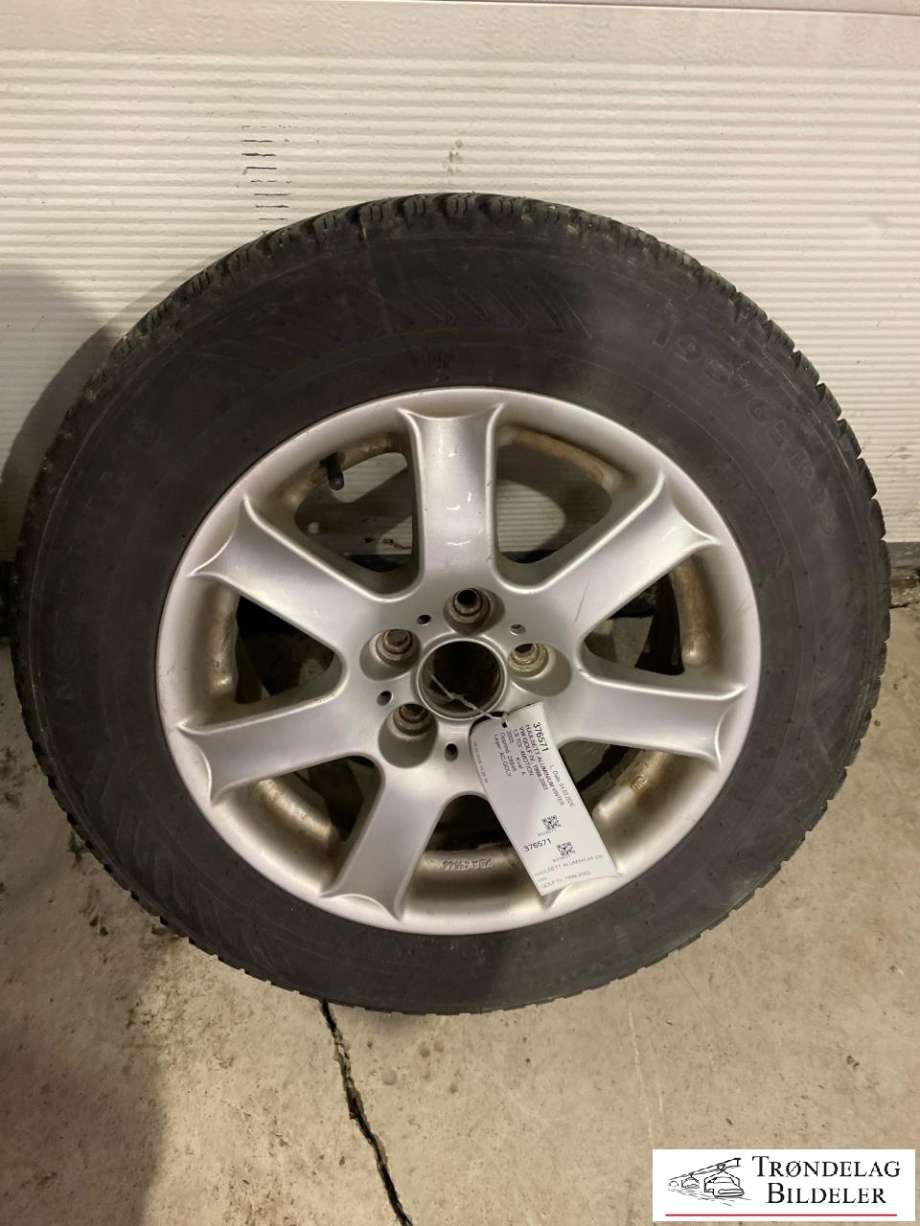 Hjulsett aluminium vinter til VW Golf IV 1998-2003  (NOKIAN TYRES|195/65-15| 95T 7X15| 5X112|/ET39/CB57|1MM|4|5MM MØNSTERDYBDE|PROD 36/2021)