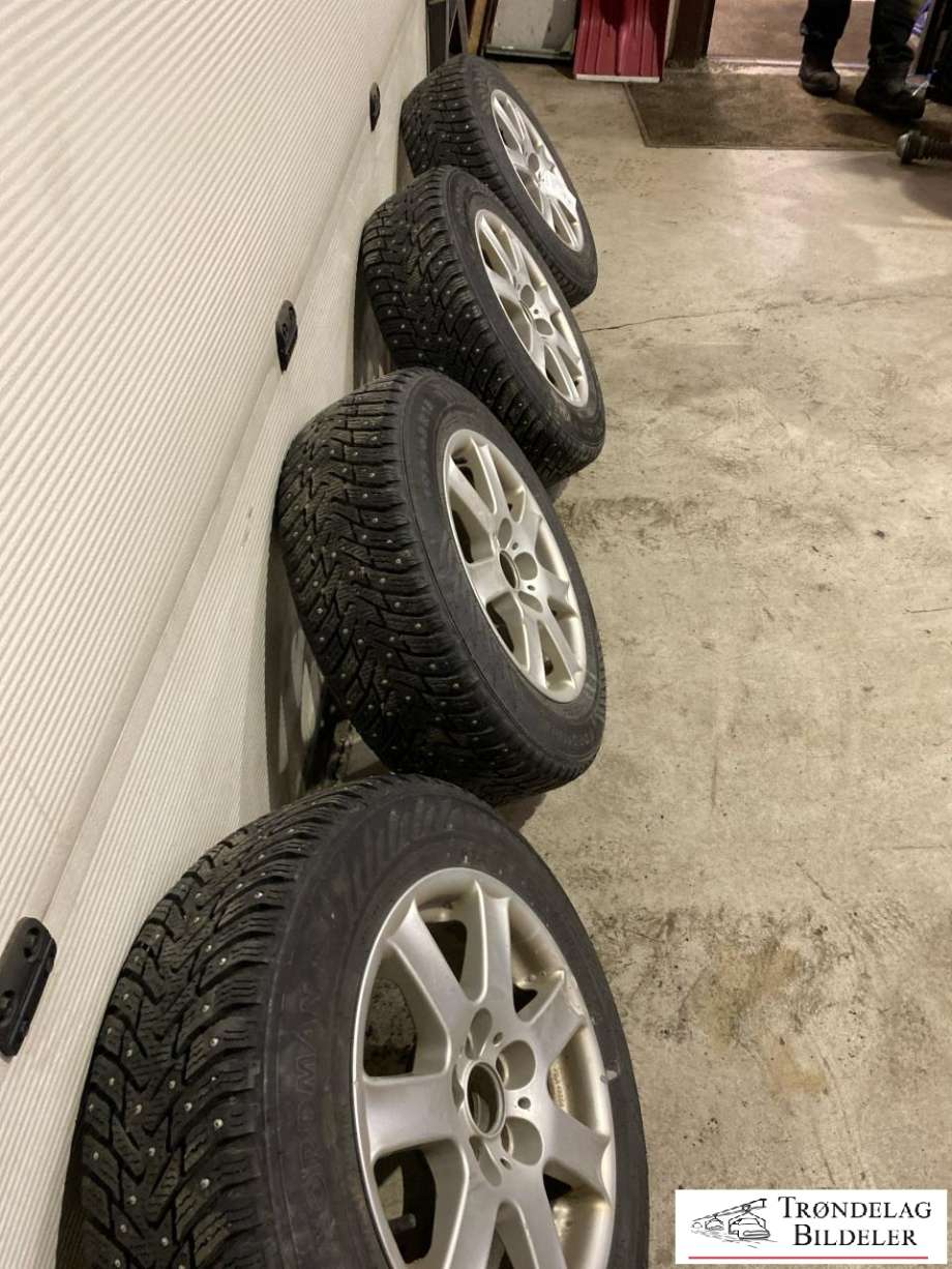 Hjulsett aluminium vinter til VW Golf IV 1998-2003  (NOKIAN TYRES|195/65-15| 95T 7X15| 5X112|/ET39/CB57|1MM|4|5MM MØNSTERDYBDE|PROD 36/2021)