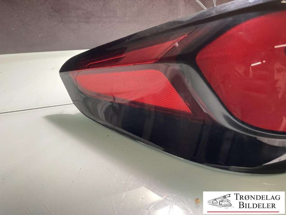 Baklykt venstre ytre til BMW 5-Serie 2017-->> (G30/G31) (G30/G31) (63 21 7 376 463|)