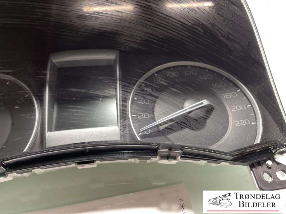 Instrumentpanel til Isuzu D-Max 2012-2017 (Type II, Fase 1)  (8-98209-562-0|)