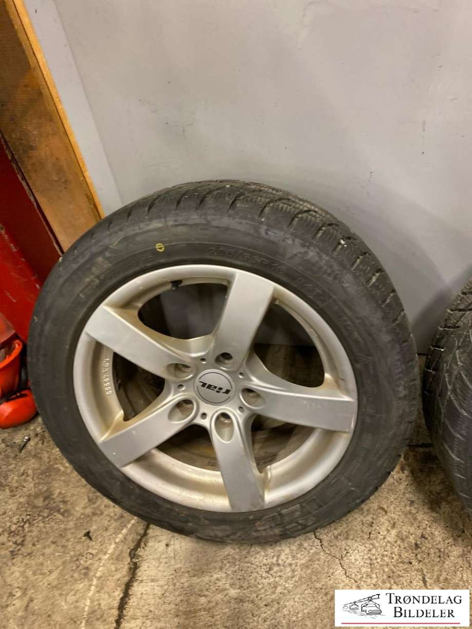 Hjulsett aluminium vinter til BMW 3-Serie 2005-2011 (E90/E91/E92/E93) (E90/E91/E92/E93) (RADAR DIMAX ICE|205/55-16 94T. 7JX16| 5X120/ET 30/CB72|6MM PIGGFRI||18/2022)