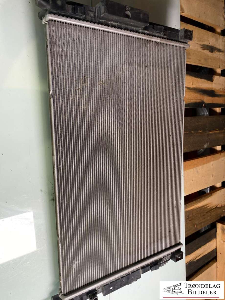Radiator (automat gir) til Peugeot Expert 2016-->> (Type III)  (96 757 479 80|)