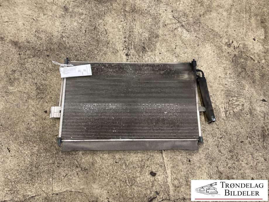 Aircondition radiator til Isuzu D-Max, 2012-2017 (Type II, Fase 1)  (8980526343)