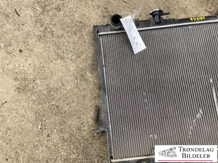 Radiator (automat gir) til Isuzu D-Max 2012-2017 (Type II, Fase 1)  
