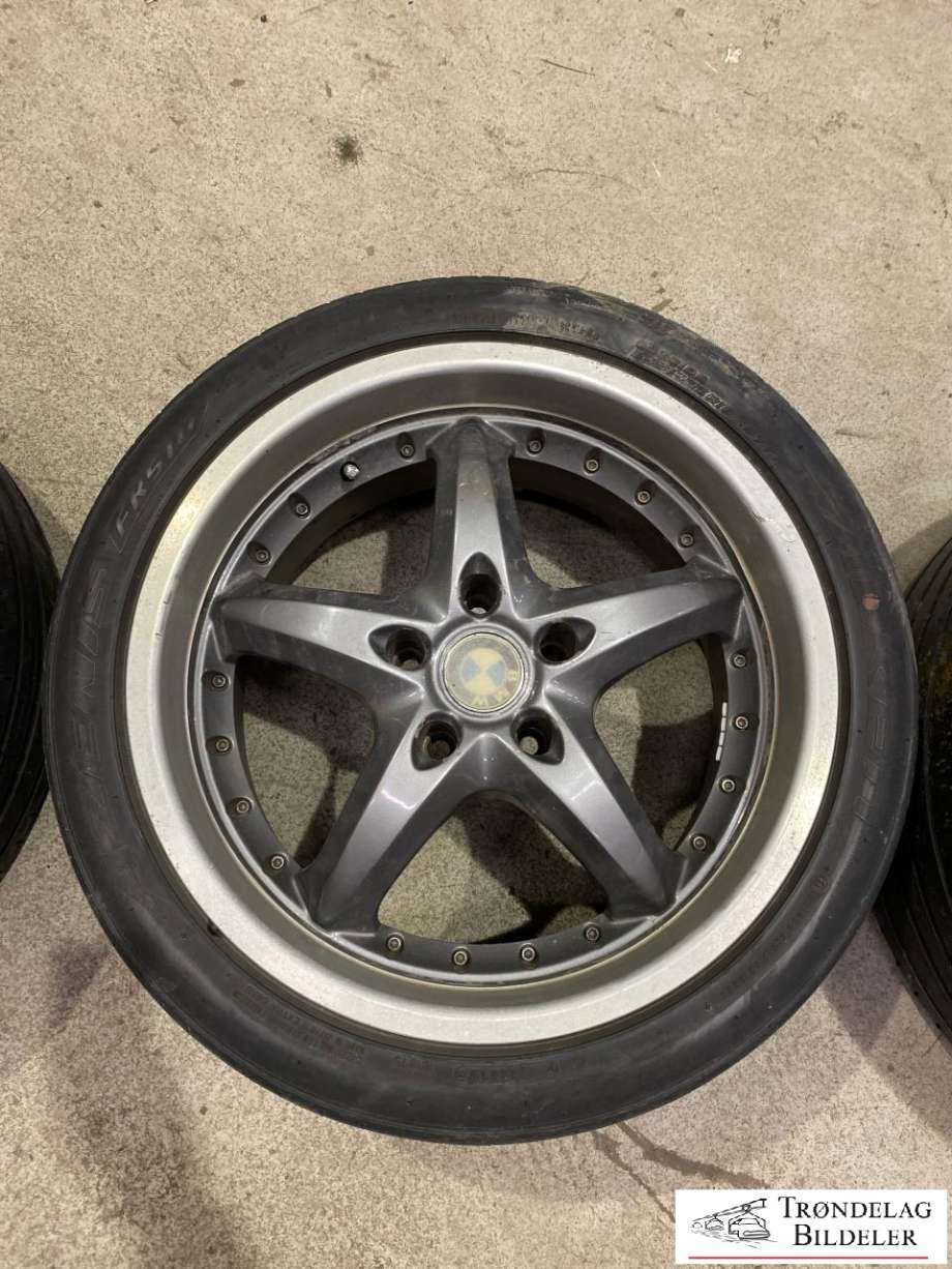 Hjulsett aluminium sommer til BMW 5-Serie 2003-2010 (E60/E61) (E60/E61) (CROSSLEADER PRTECH DSU 02|265/40-18| 101Y| 9|5JX18 5X120/ET25/CB72|6MM|2 STK 5MM MØNSTREDYBDE S STK UTSLITT|11/2020)