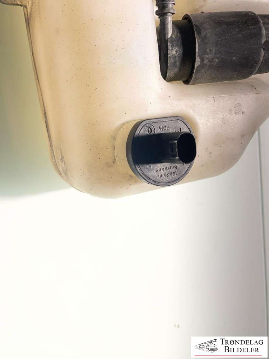 Spylertank til Mercedes Vito/Viano 2004-2010 (Fase 1) (W639) (W639) (A 000 869 45 20|)