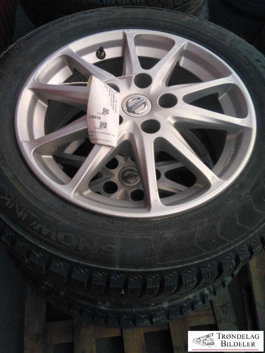 Hjulsett aluminium vinter til Nissan Leaf, 2011-2017 (Type I)  (205/60/R16 6.5JX16 5X114.3 CB66.1)