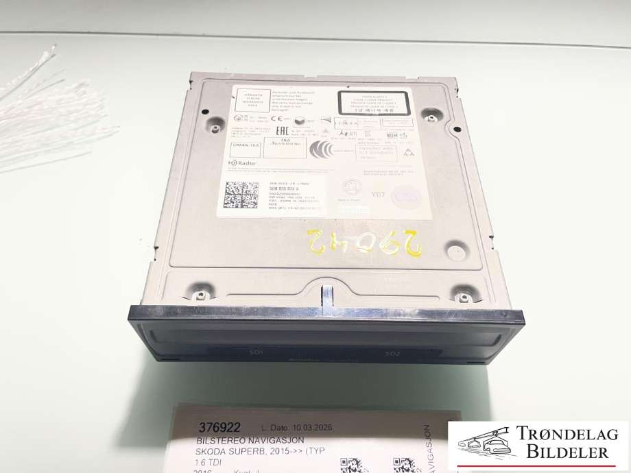 Bilstereo navigasjon til Škoda Superb 2015-->> (Type III)  (5Q0 035 874 A|)