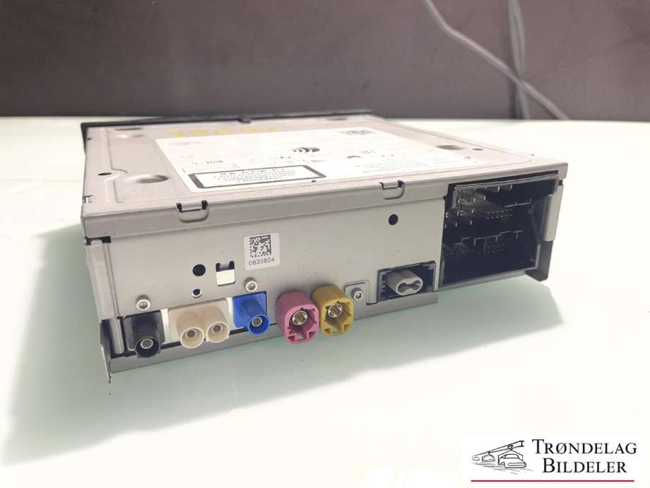 Bilstereo navigasjon til Škoda Superb 2015-->> (Type III)  (5Q0 035 874 A|)