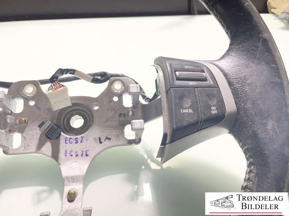 Ratt til Isuzu D-Max 2012-2017 (Type II, Fase 1) (8974168023|)