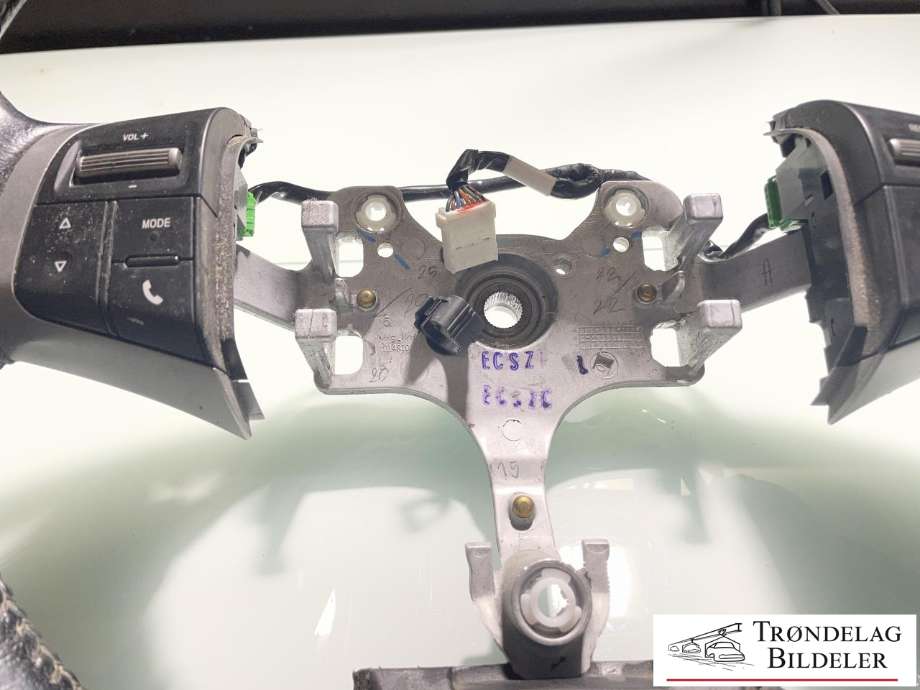 Ratt til Isuzu D-Max 2012-2017 (Type II, Fase 1) (8974168023|)
