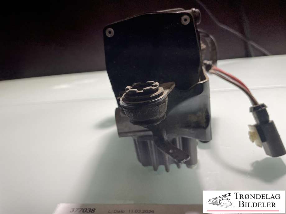 Kompressor nivå/luft til Mercedes E-Klasse 2009-2013 (Fase 1) (W212) (W212) (A2123200404|P-2830|A 212 320 01 04|A21 232 00 40480|)