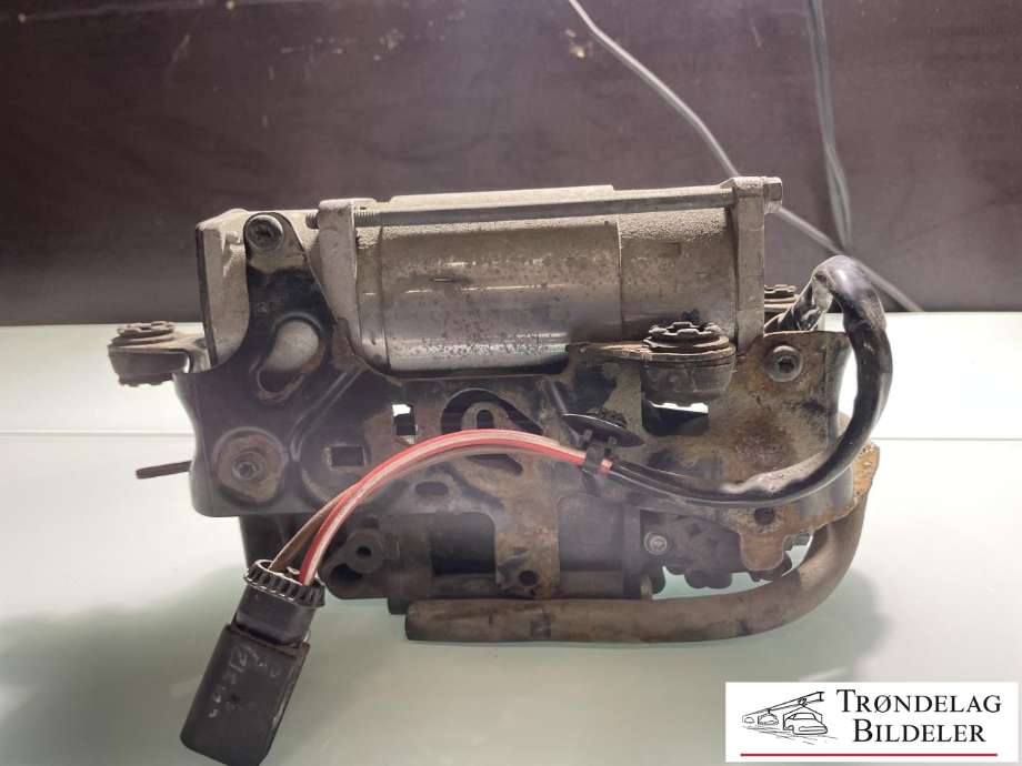 Kompressor nivå/luft til Mercedes E-Klasse 2009-2013 (Fase 1) (W212) (W212) (A2123200404|P-2830|A 212 320 01 04|A21 232 00 40480|)
