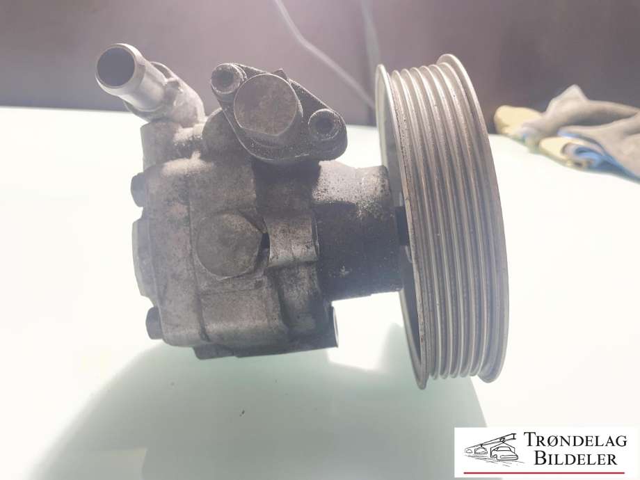 Servo pumpe mekanisk til Audi A4 2007-2014 (Type IV) (B8) (B8) (8K0 145 153 F|133642|2503642|15-0613|54441)