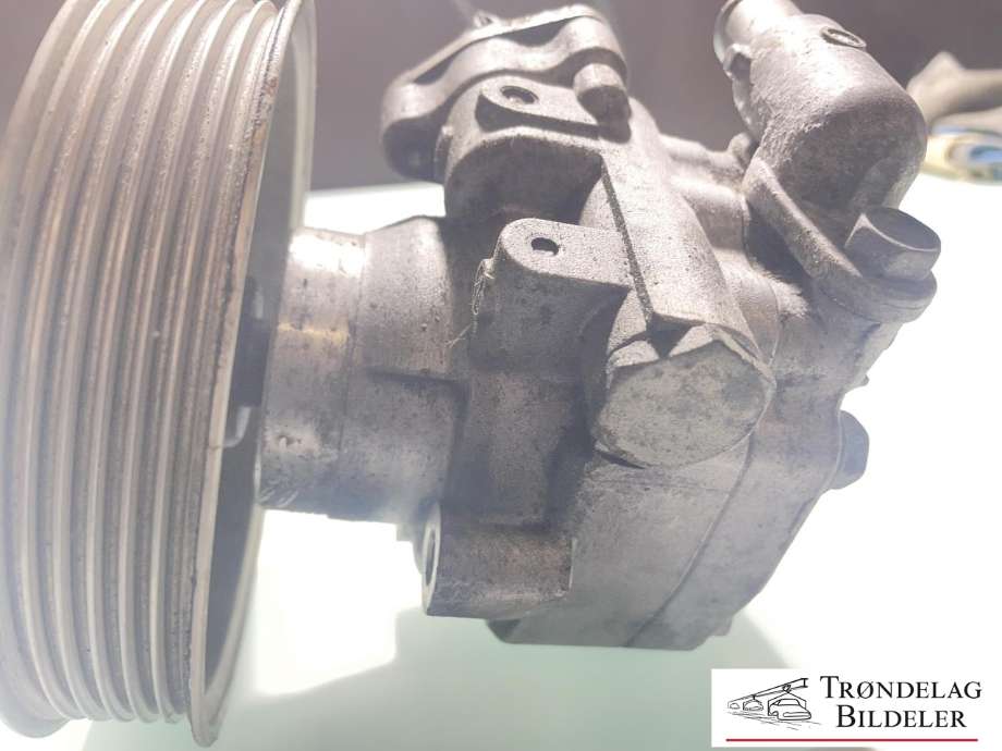 Servo pumpe mekanisk til Audi A4 2007-2014 (Type IV) (B8) (B8) (8K0 145 153 F|133642|2503642|15-0613|54441)
