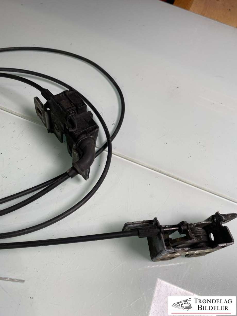 Panserlås til Jaguar XF 2008-2015 (X250) (X250) (C2Z2805 |8X2316700BA|535123507 |5H2216700BH|T4K13981|8X2316700AJ|C2Z3256 |8X2316C656AC|C2Z29301 |8X2316C656AD|)