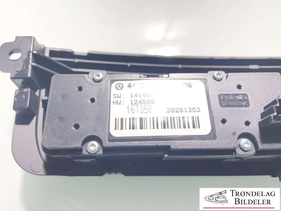 Bryter nødblink til Mercedes Vito 2014-->> (W447) (W447) (A 447 905 50 01 9116|A 447 905 50 01|)