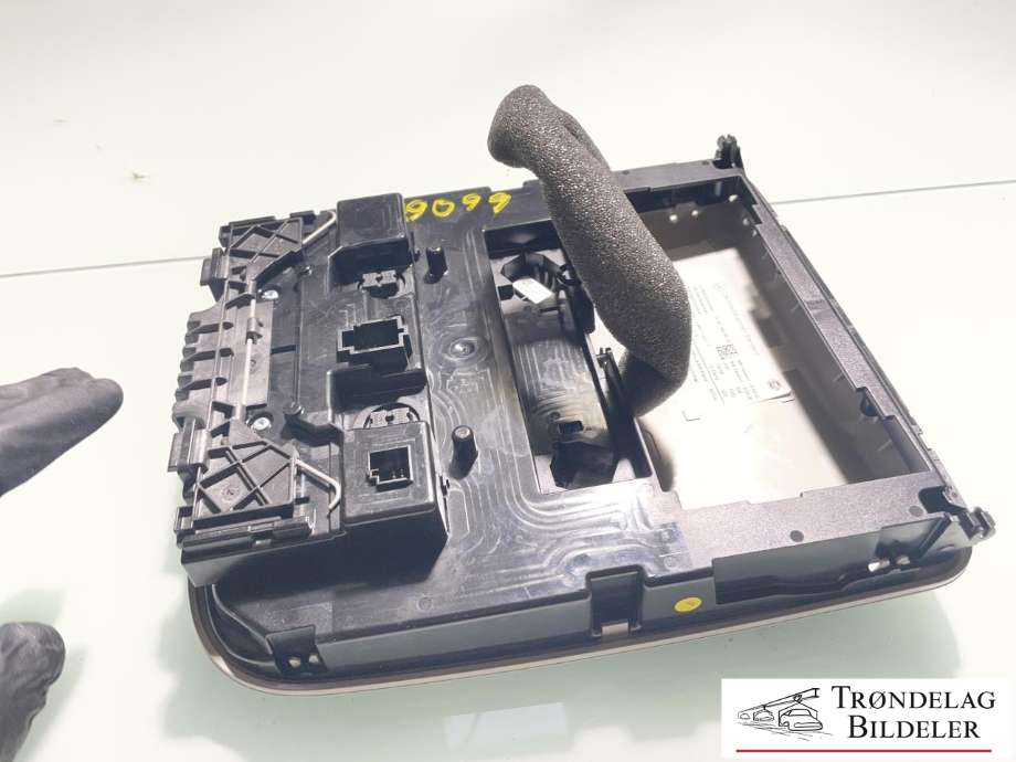 Taklyspanel til Mercedes Vito 2014-->> (W447) (W447) (A 447 900 69 00  7H52|A 447 900 69 00|)