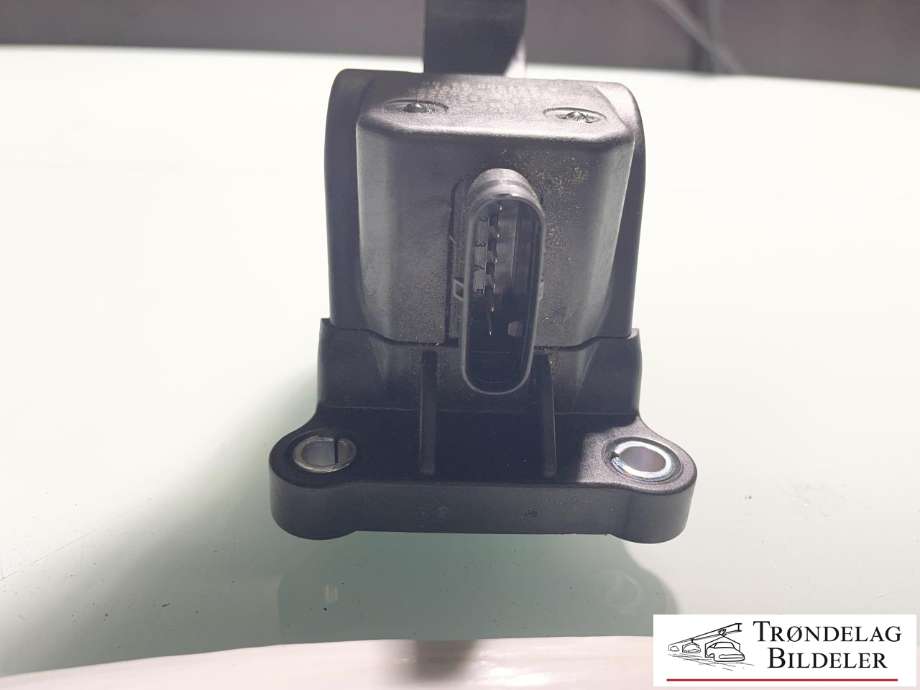 Pedal gass til Mercedes Vito 2014-->> (W447) (W447) (A 447 300 02 00|A 907 301 05 00|)